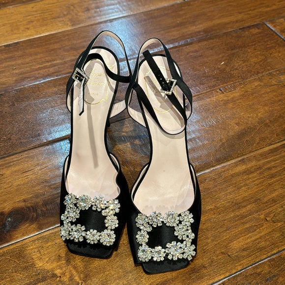 Roger Vivier Shoes - Roger Vivier Buckle Heel